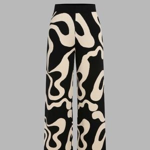 Psychedelic knit pants